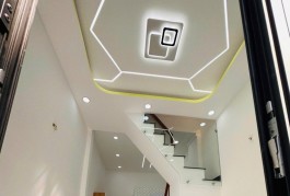 HẺM XE HƠI, NGAY BÌNH LONG, 21m2, NHÀ 2 TẦNG 2PN, SỔ ĐẸP GIÁ CHỈ HƠN 2 TỶ